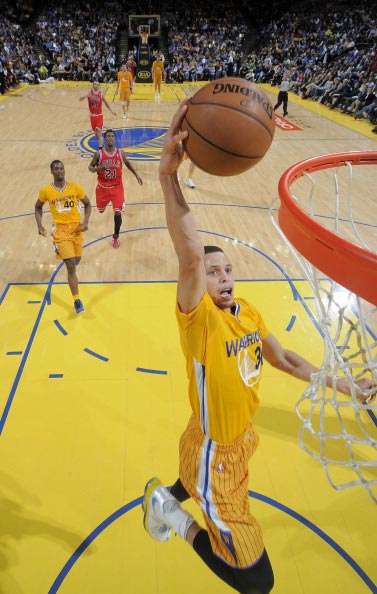 子团体追逐 子团体追逐