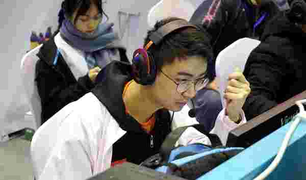 相似的实例 相似的实例