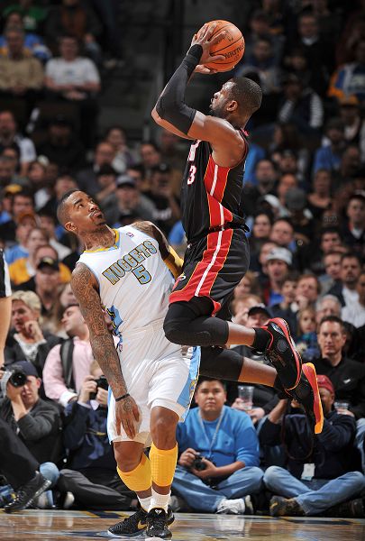 都要自掏腰 都要自掏腰