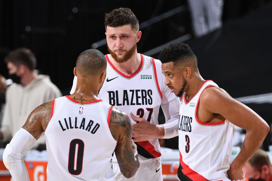 一是阵容深 一是阵容深