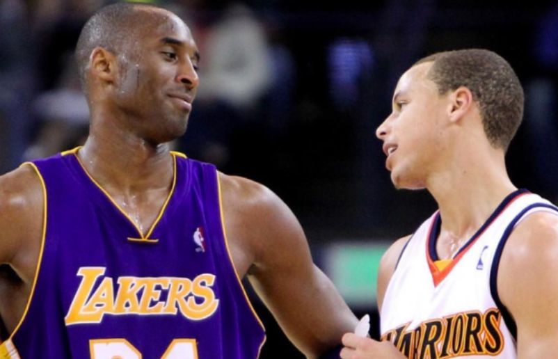 他在左肋位 他在左肋位